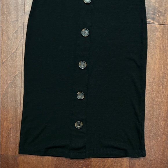 Papaya Ribbed Jersey Knit Bodycon Black Button-Front Dress, Size L - Picture 5 of 10